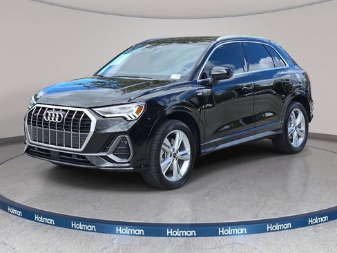 Used 2024 Audi Q3 2.0T Premium w/ Convenience Package AWD/4WD image 1