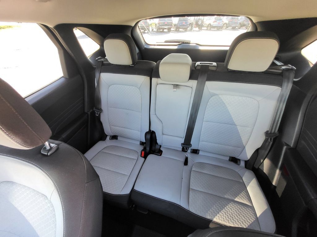 Used 2024 Ford Escape Active AWD/4WD image 12