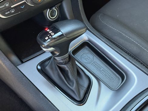 Used 2023 Dodge Charger R/T w/ Blacktop Package image 23