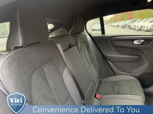 Certified 2023 Volvo C40 P8 Recharge Ultimate image 28