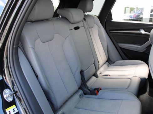 Used 2022 Audi SQ5 Premium Plus w/ Premium Plus Package image 27