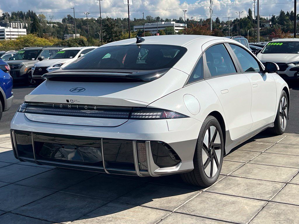 Used 2024 Hyundai Ioniq 6 SEL RWD image 7