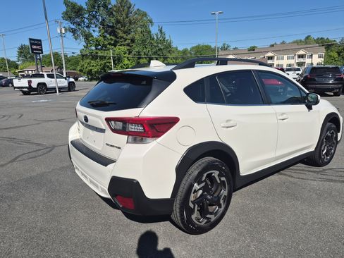 Used 2021 Subaru Crosstrek 2.5i Limited w/ Moonroof Package 2 AWD/4WD image 5