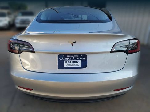 Used 2018 Tesla Model 3 Long Range RWD image 12