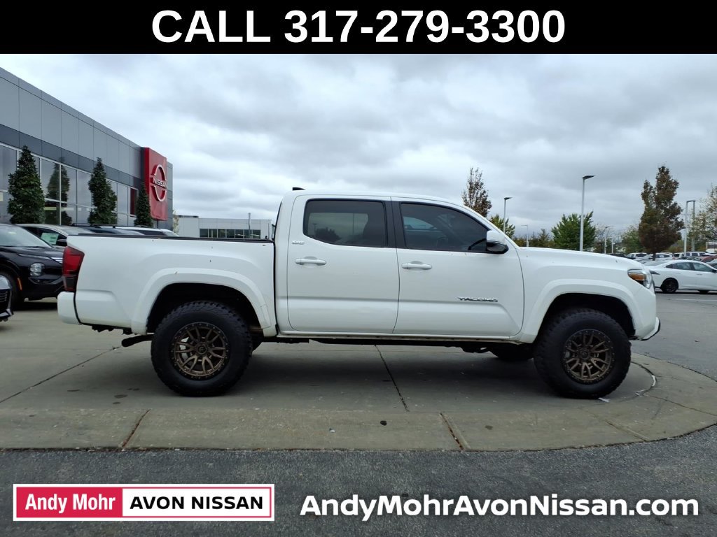 Used 2023 Toyota Tacoma SR5 w/ Technology Package AWD/4WD image 8