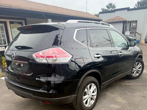 Used 2015 Nissan Rogue SV image 5
