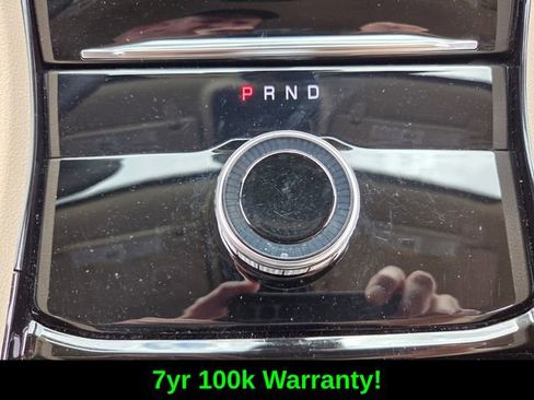 Certified 2022 Jeep Grand Cherokee Limited w/ Luxury Tech Group II image 25