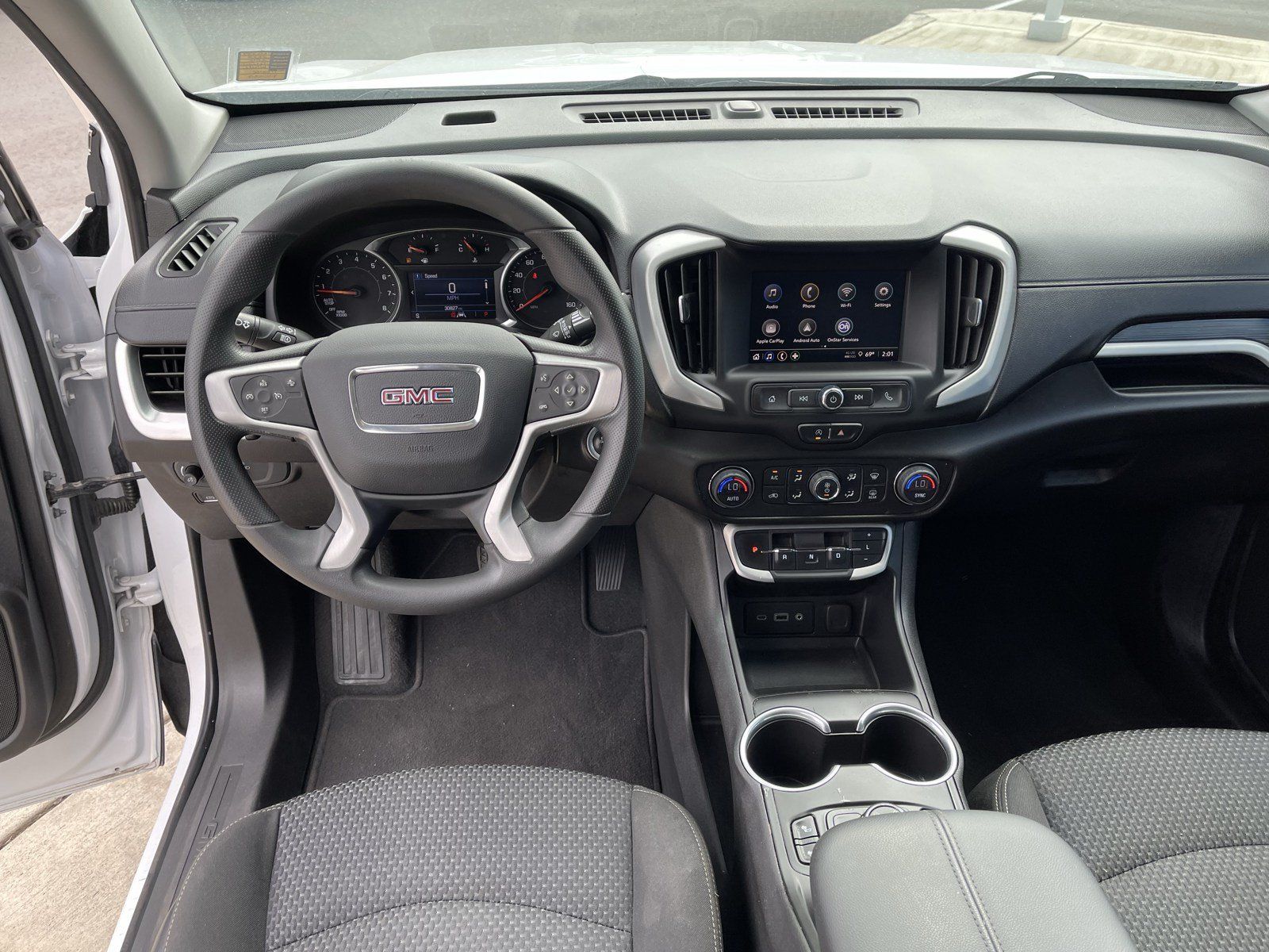 Used 2022 GMC Terrain SLE w/ Driver Convenience Package AWD/4WD image 12