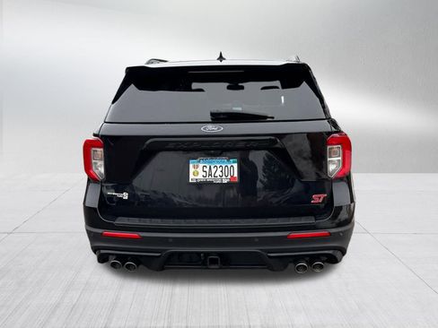 Used 2020 Ford Explorer ST w/ ST Street Pack image 5