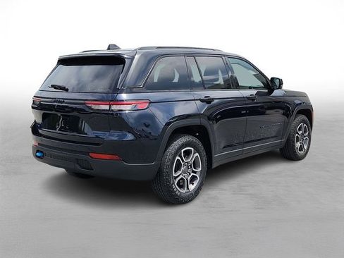 Used 2023 Jeep Grand Cherokee Trailhawk AWD/4WD image 6