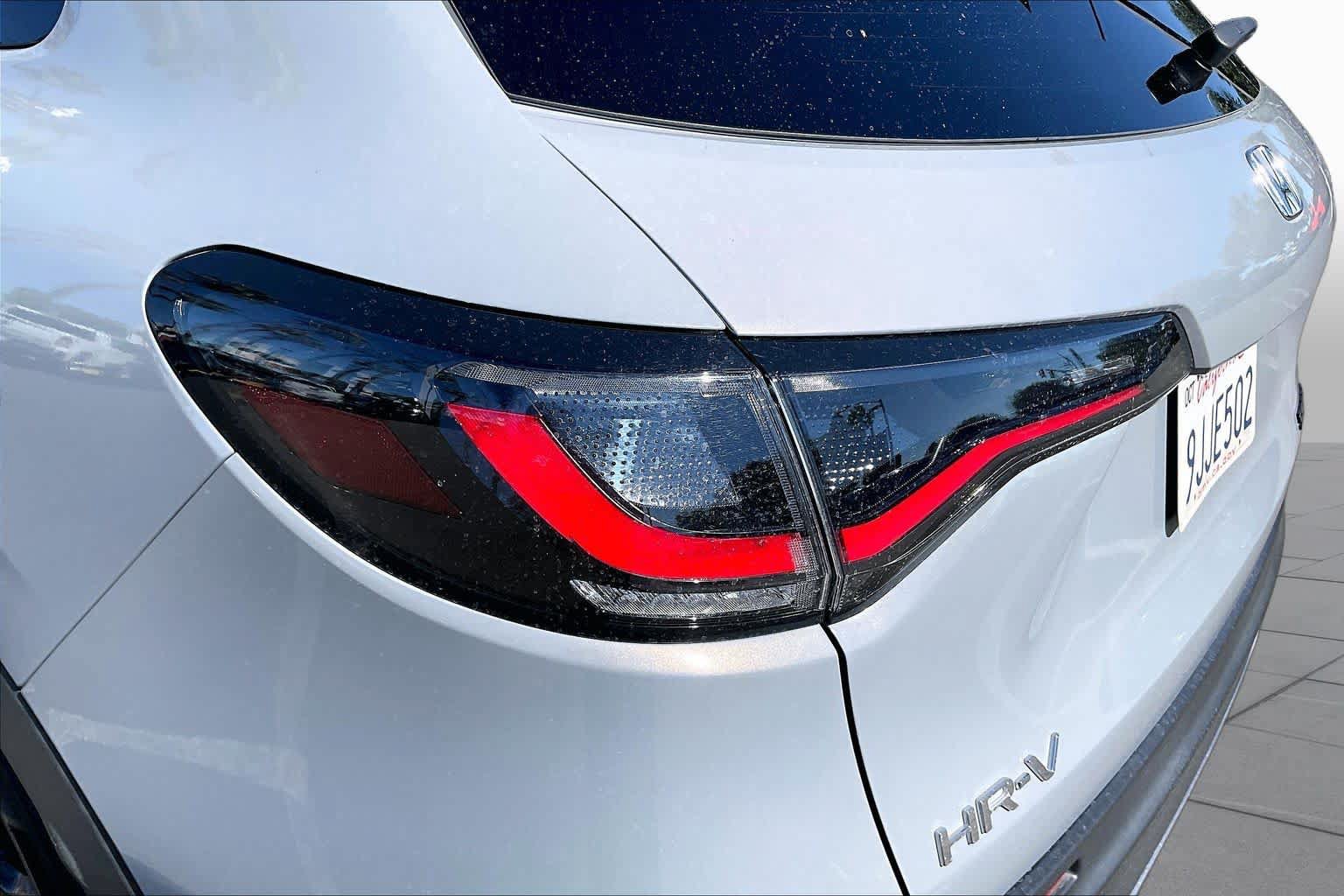 Used 2024 Honda HR-V Sport image 28