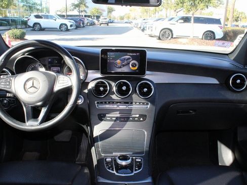 Certified 2019 Mercedes-Benz GLC 300 GLC 300 image 24