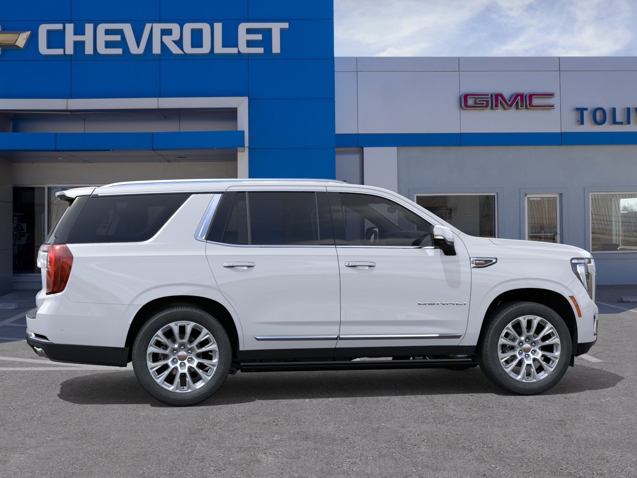 New 2026 GMC Yukon Denali w/ Denali Reserve Package RWD image 40