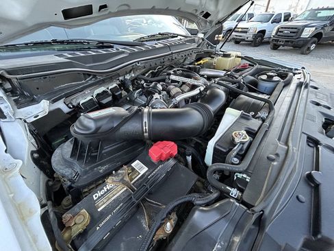 Used 2019 Ford F550 4x4 Regular Cab Super Duty w/ XL Value Package image 22