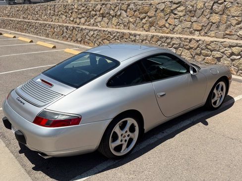 Used 2000 Porsche 911 Carrera image 38