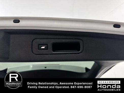 Used 2023 Honda Odyssey Elite image 37