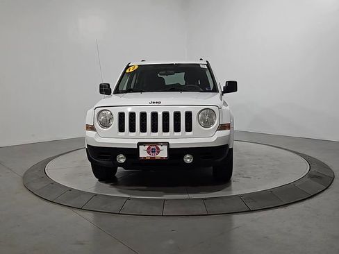 Used 2012 Jeep Patriot Sport FWD image 9