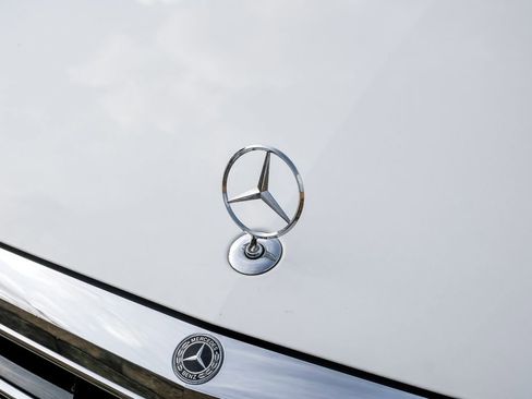 Used 2019 Mercedes-Benz S 560e w/ AMG Line Exterior image 58