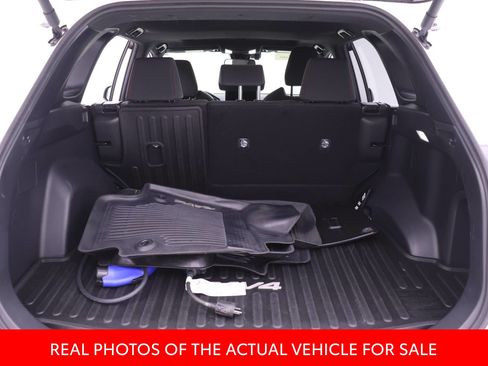 Used 2024 Toyota RAV4 SE w/ Weather & Moonroof Package AWD/4WD image 14