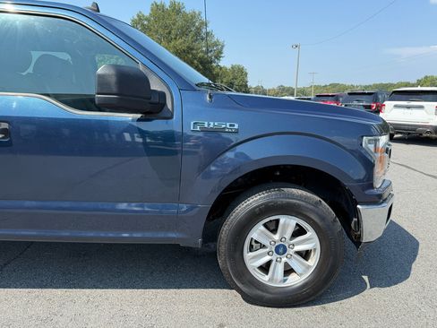 Used 2020 Ford F150 XLT image 36