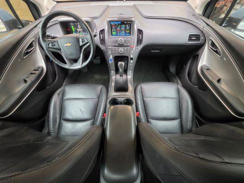 Used 2014 Chevrolet Volt Premium w/ Premium Trim Package FWD image 25