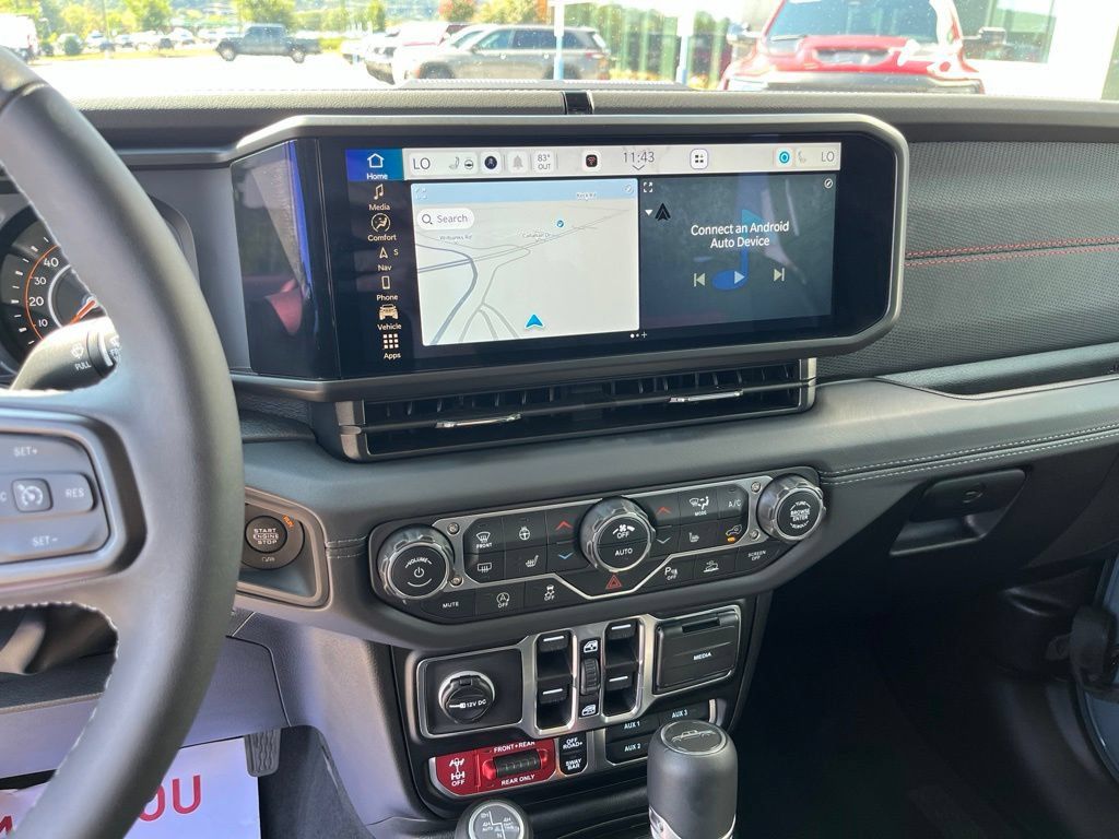 Used 2026 Jeep Gladiator Rubicon AWD/4WD image 10