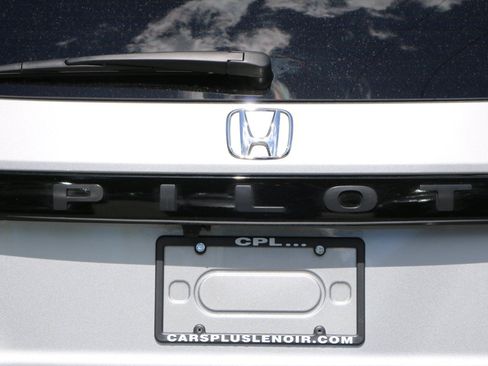 Used 2025 Honda Pilot EX-L image 5