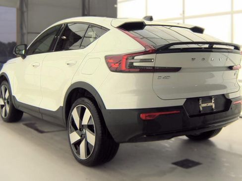 Used 2023 Volvo C40 P8 Recharge Ultimate w/ Protection Package Premier AWD/4WD image 4
