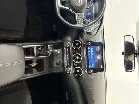Used 2023 Nissan Sentra SR w/ Trunk Package FWD image 23