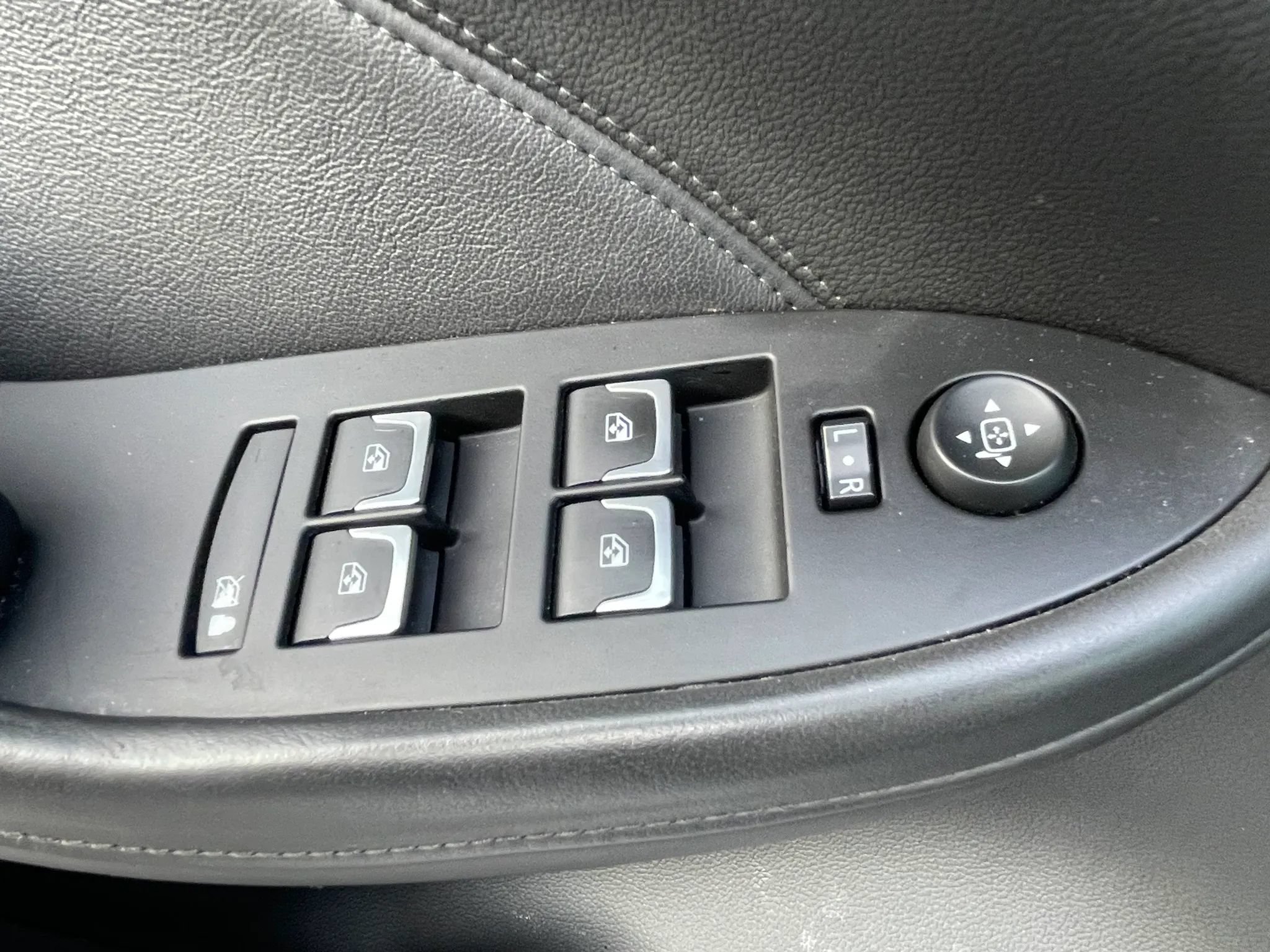 Used 2019 Cadillac CTS Luxury RWD image 43