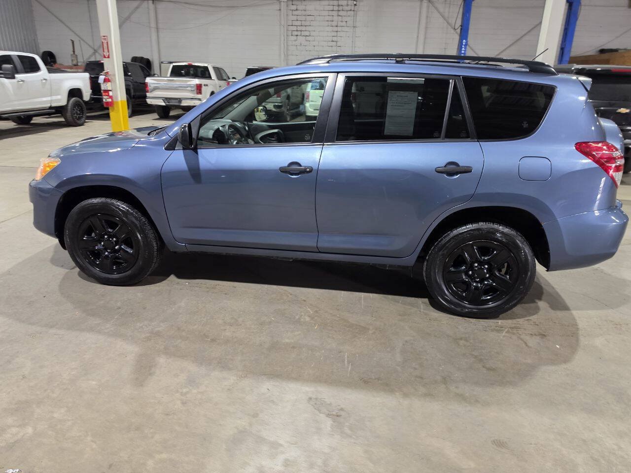 Used 2009 Toyota RAV4 4WD image 5
