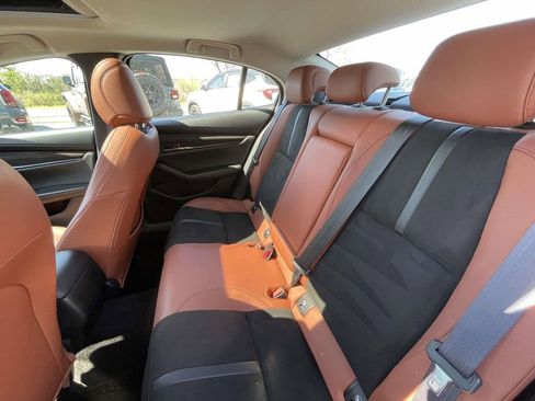 Used 2024 MAZDA MAZDA3 s image 22