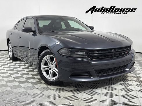 Used 2019 Dodge Charger SXT w/ Leather Interior Group image 1