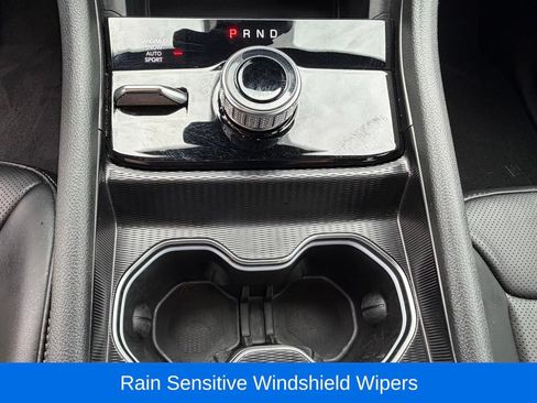 Used 2024 Jeep Grand Cherokee Limited w/ Luxury Tech Group II AWD/4WD image 28