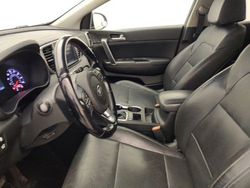 Used 2017 Kia Sportage EX w/ EX Technology Package image 17