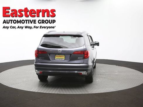 Used 2016 Honda Pilot Touring image 42