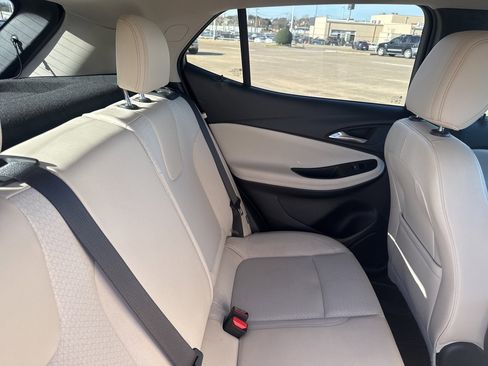 Used 2023 Buick Encore GX Preferred w/ Cold Weather Comfort Package image 18