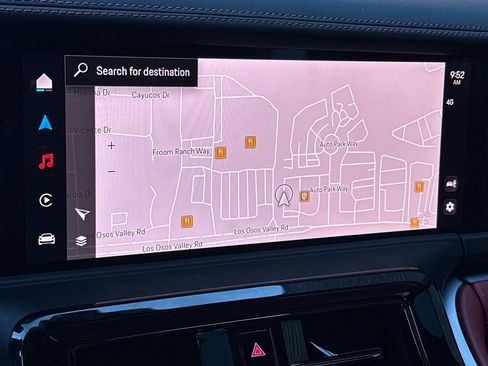 Used 2024 Porsche Panamera image 36