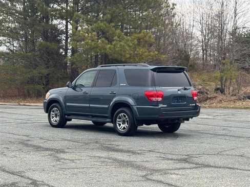 Used 2005 Toyota Sequoia Limited image 4