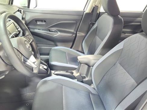 Certified 2025 Nissan Versa SV w/ Trunk Package FWD image 12