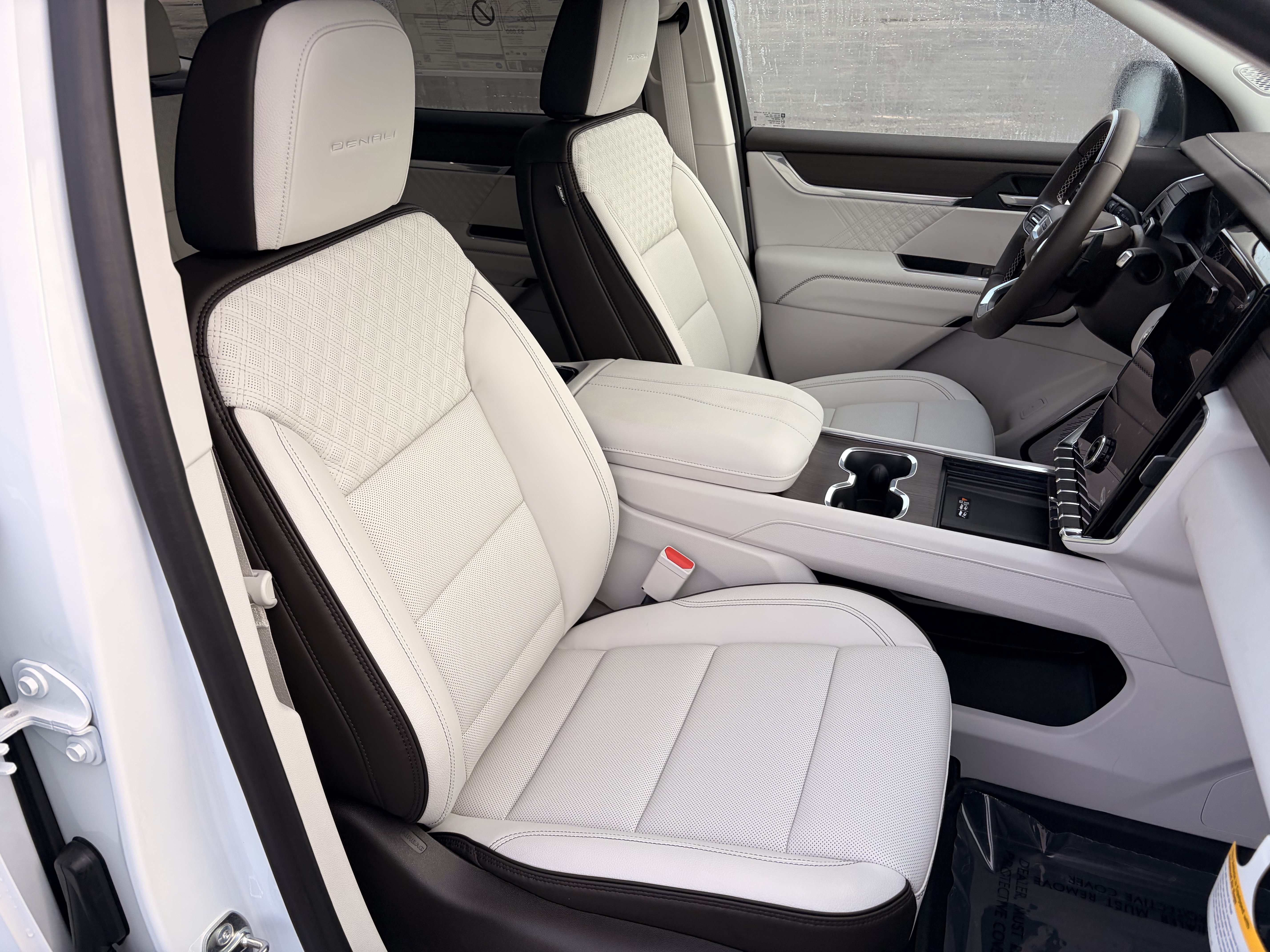 New 2027 GMC Acadia Denali w/ LPO, Floor Liner Package AWD/4WD image 18