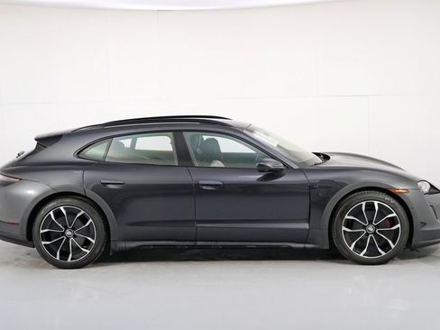 Used 2023 Porsche Taycan 4S w/ Performance Package image 57