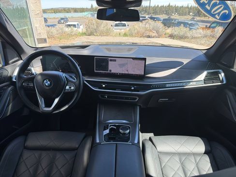 Used 2024 BMW X5 xDrive40i w/ Premium Package AWD/4WD image 10