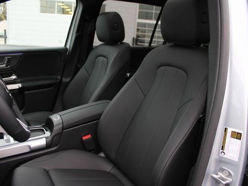 New 2026 Mercedes-Benz GLB 250 4MATIC image 29