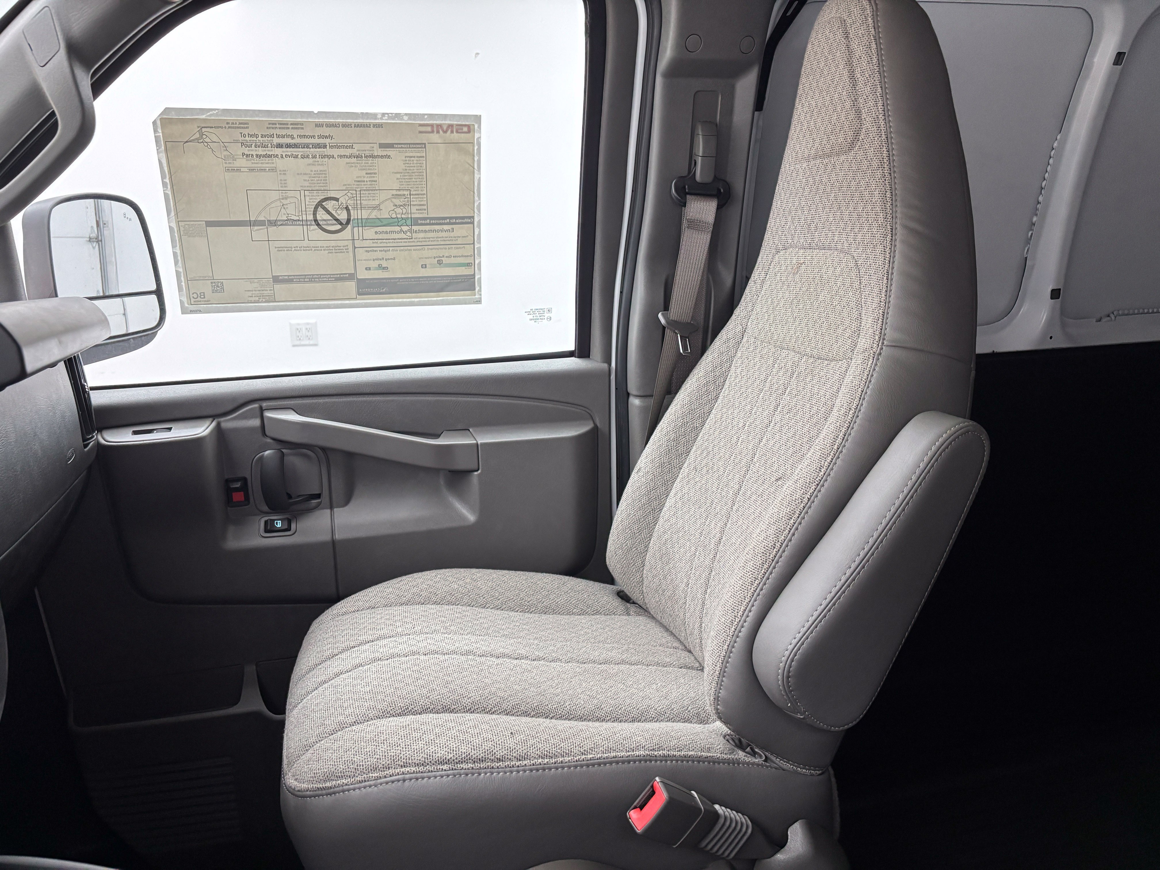 New 2026 GMC Savana 2500 w/ Driver Convenience Package RWD image 31