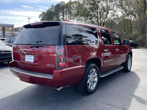 Used 2013 GMC Yukon XL Denali image 5