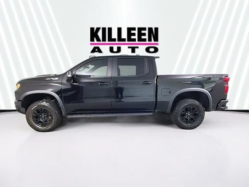 Used 2023 Chevrolet Silverado 1500 ZR2 w/ Technology Package AWD/4WD image 4