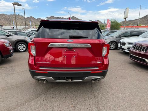 Used 2020 Ford Explorer Platinum w/ Premium Technology Package AWD/4WD image 5