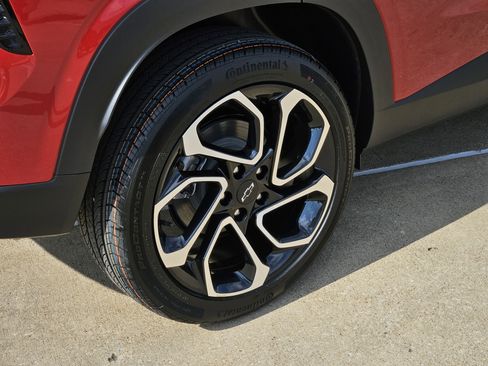 New 2026 Chevrolet Trax RS FWD image 6