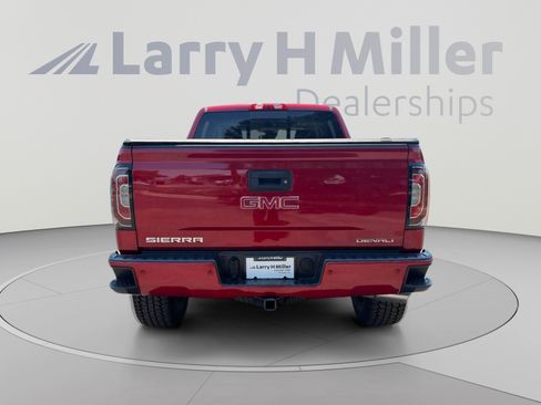 Used 2018 GMC Sierra 1500 Denali w/ Denali Ultimate Package AWD/4WD image 4